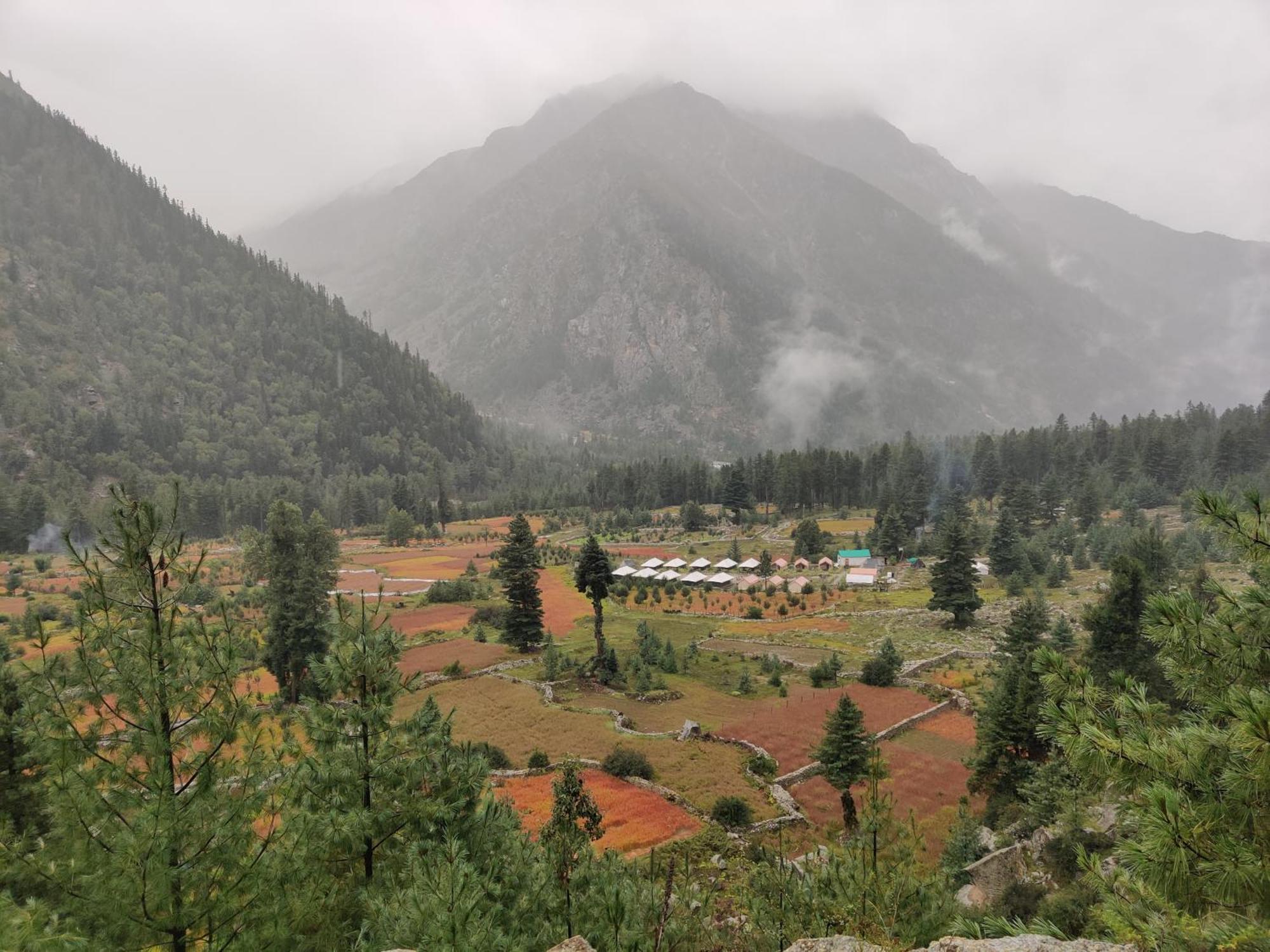 קאלפה Wanderers Homestay -All Mountain Facing Rooms מראה חיצוני תמונה