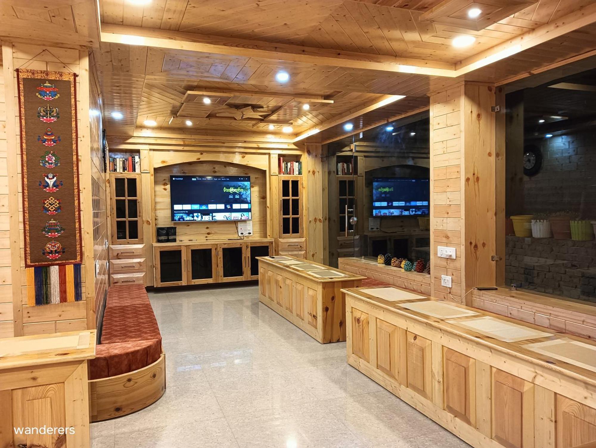 קאלפה Wanderers Homestay -All Mountain Facing Rooms מראה חיצוני תמונה